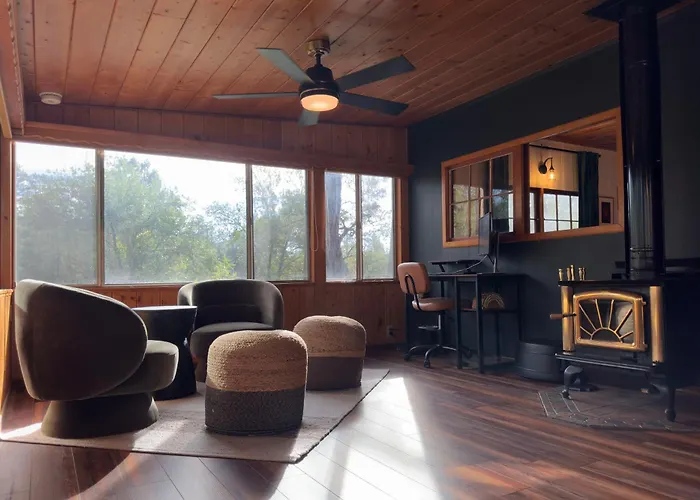 Holiday home Dancing Pines